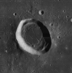 Lunar Orbiter 4 image of Daniell (note different lighting than above)