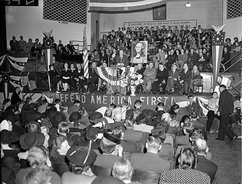 Charles Lindbergh speaking at an America First Committee rally in Fort Wayne, Indiana, in early October 1941