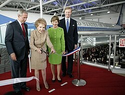 Reagan dedicates the Air Force One Pavilion at the Reagan Library as President Bush and his wife Laura look on, October 2005