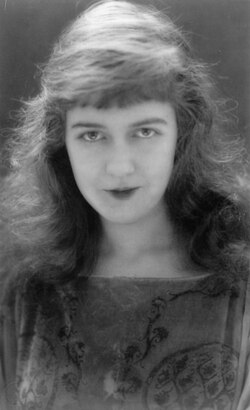 Gish, c. 1920