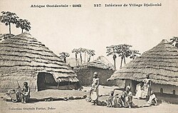 The interior of a Yalunka village